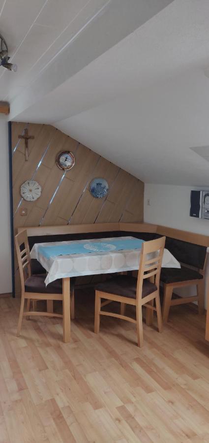 Ferienwohnung Stricker โอเบอร์ทราวน์ ภายนอก รูปภาพ