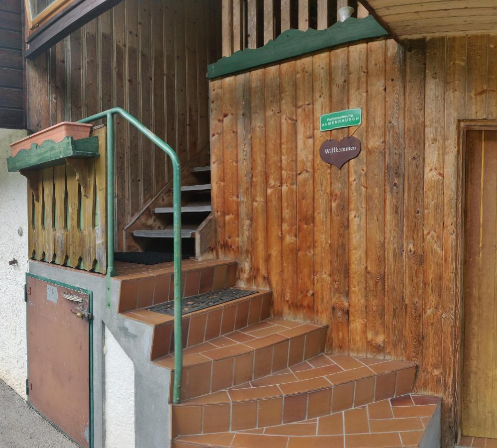 Ferienwohnung Stricker โอเบอร์ทราวน์ ภายนอก รูปภาพ